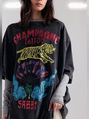 SABBI CHAMPAGNE TATTOO TEE